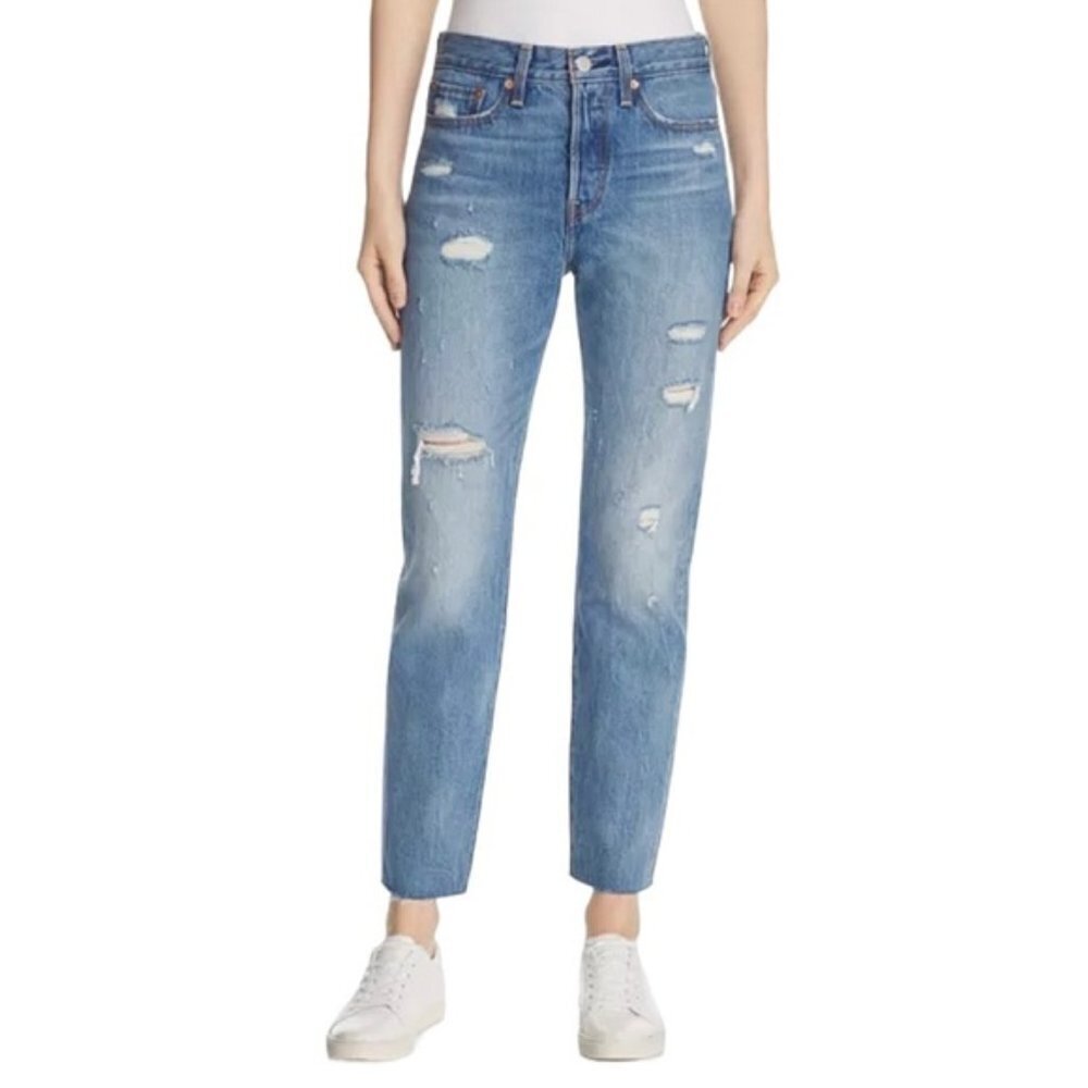 Levi’s Jeans Women's Size‎ 27 Wedgie Icon Fit High-Waist Distressed Tapered Leg